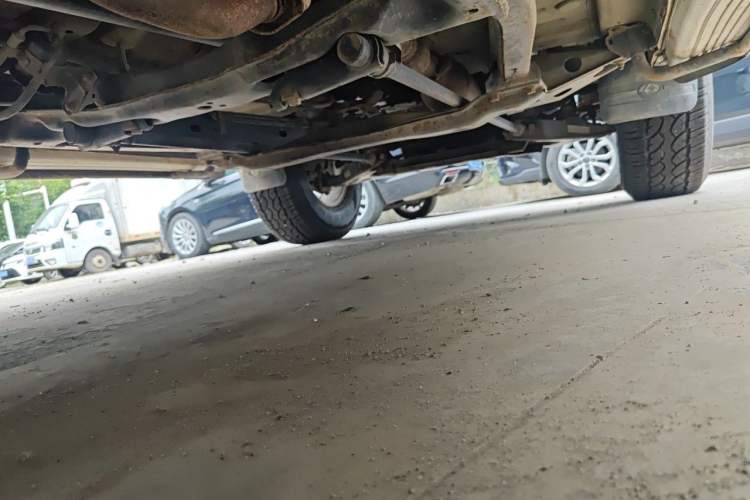 Used Leopaard 6481 2014 2.2L Manual Two-Wheel Drive Chassis Rear Right