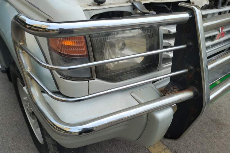 Used Leopaard 6481 2014 2.2L Manual Two-Wheel Drive Right Front Headlight