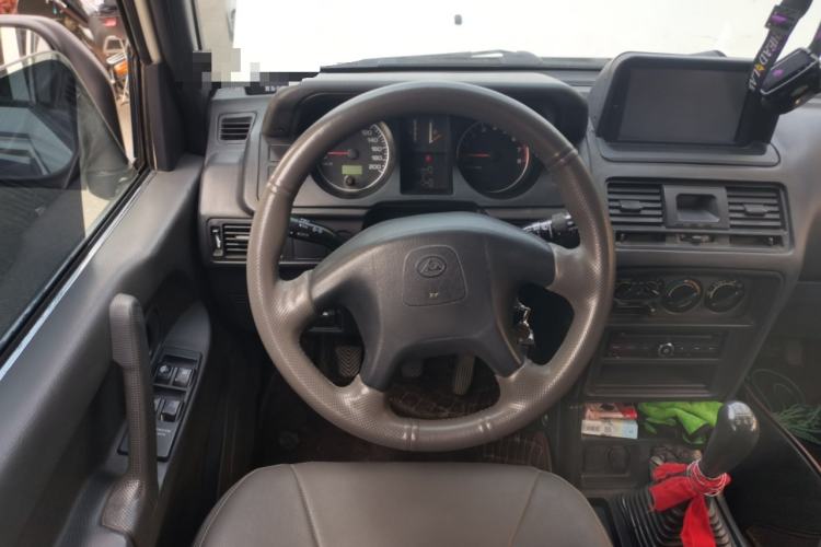 Used Leopaard 6481 2014 2.2L Manual Two-Wheel Drive Steering Wheel