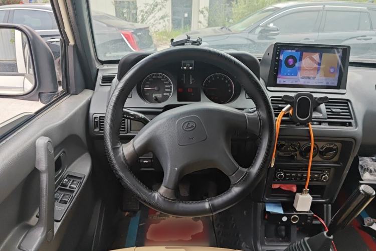 Used Leopaard 6481 2014 2.2L Manual Two-Wheel Drive Steering Wheel