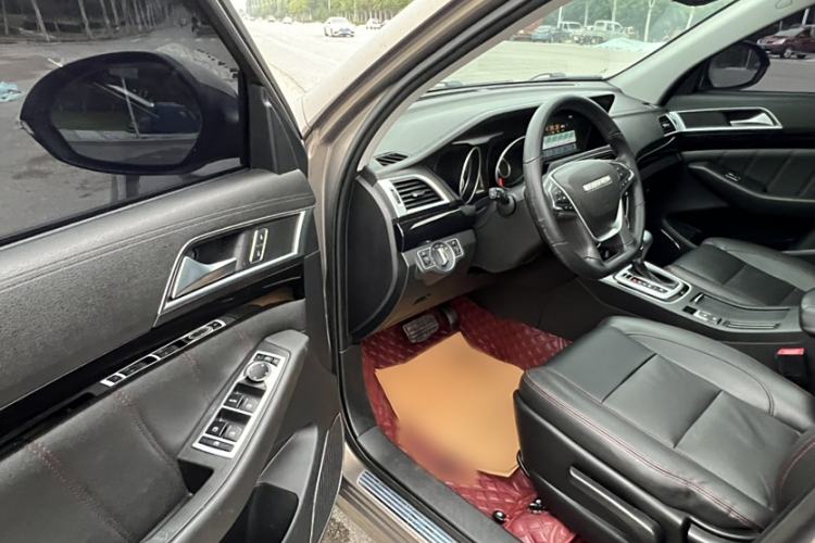 Used Leopaard CS10 2017 1.5T CVT Luxury Model Interior 6
