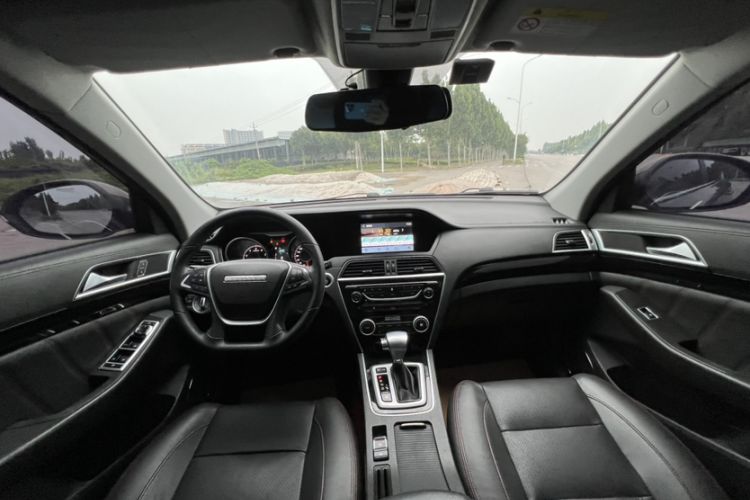 Used Leopaard CS10 2017 1.5T CVT Luxury Model Interior 9