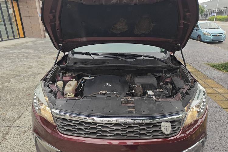 Used Leopaard CS10 2015 2.0T Manual Fashion Edition Engine Bay