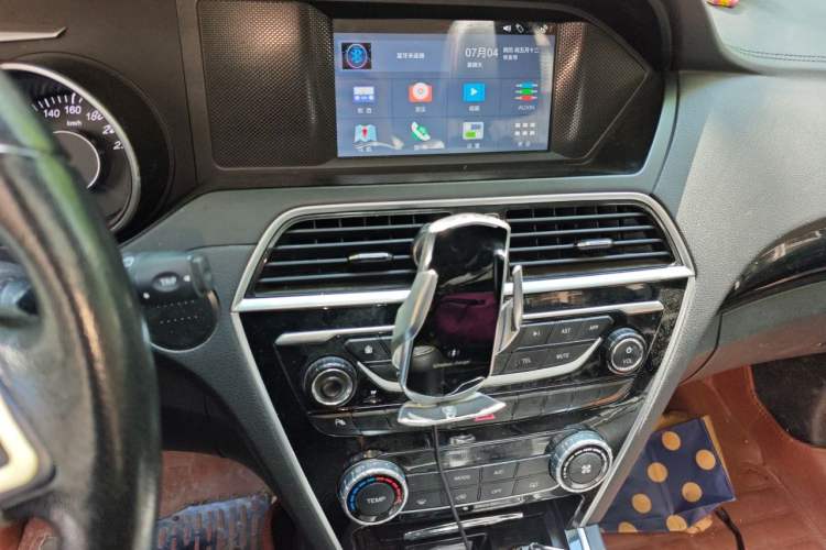 Used Leopaard CS10 2015 2.0T Manual Excellence Edition Audio And AC Panel