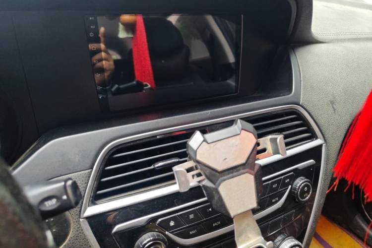 Used Leopaard CS10 2015 2.0T Manual Excellence Edition Audio And AC Panel