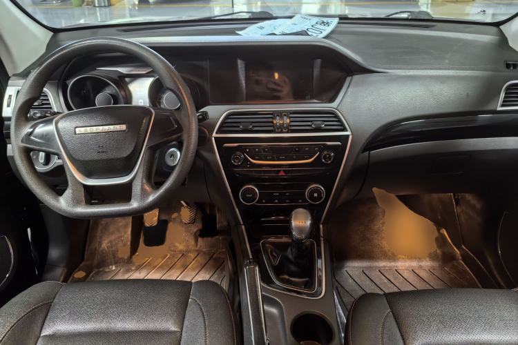 Used Leopaard CS10 2015 2.0T Manual Fashion Edition Center Console