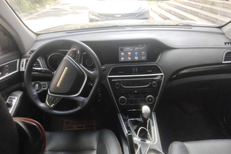 Used Leopaard CS10 2015 2.0T Manual Excellence Edition Center Console