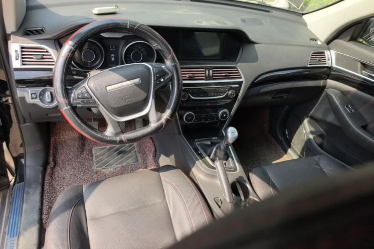 Used Leopaard CS10 2015 2.0T Manual Excellence Edition Center Console
