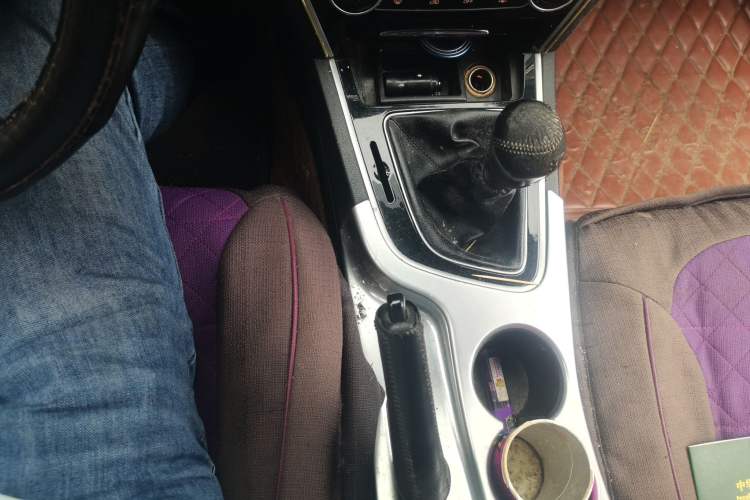Used Leopaard CS10 2015 2.0T Manual Excellence Edition Gear Lever