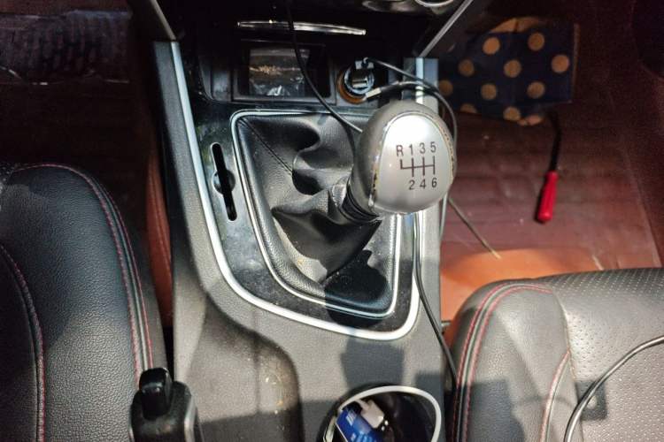 Used Leopaard CS10 2015 2.0T Manual Excellence Edition Gear Lever