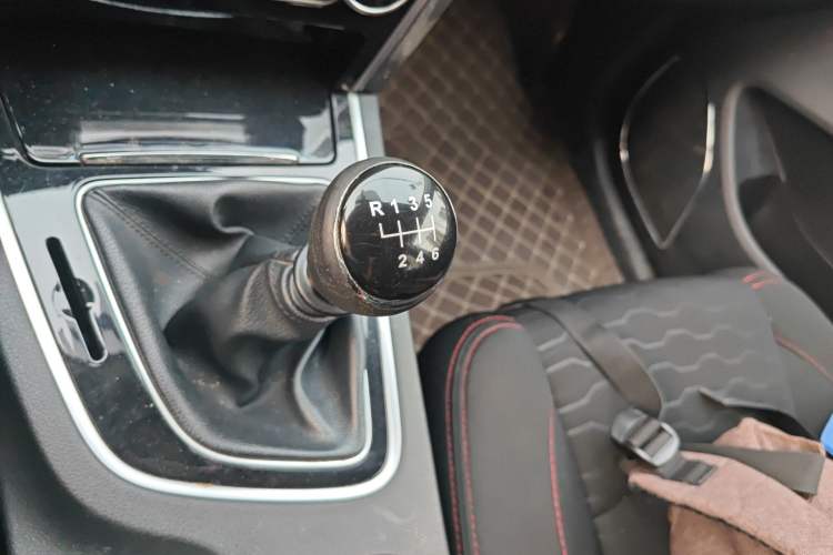 Used Leopaard CS10 2015 2.0T Manual New Generation Trim Gear Lever