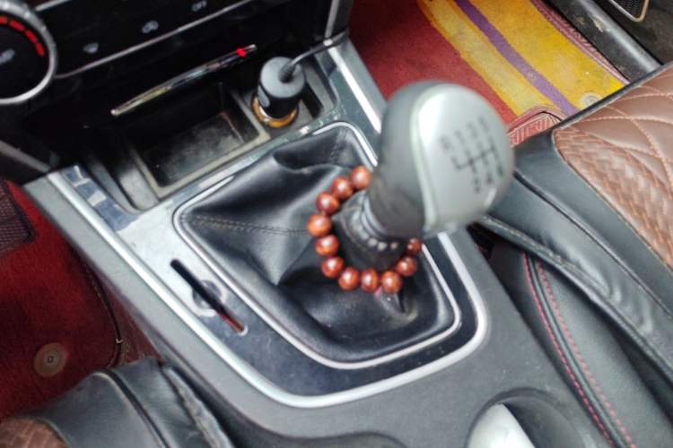 Used Leopaard CS10 2015 2.0T Manual Excellence Edition Gear Lever