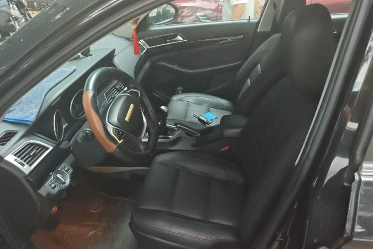 Used Leopaard CS10 2015 2.0T Manual Supreme Edition Left Front Seat