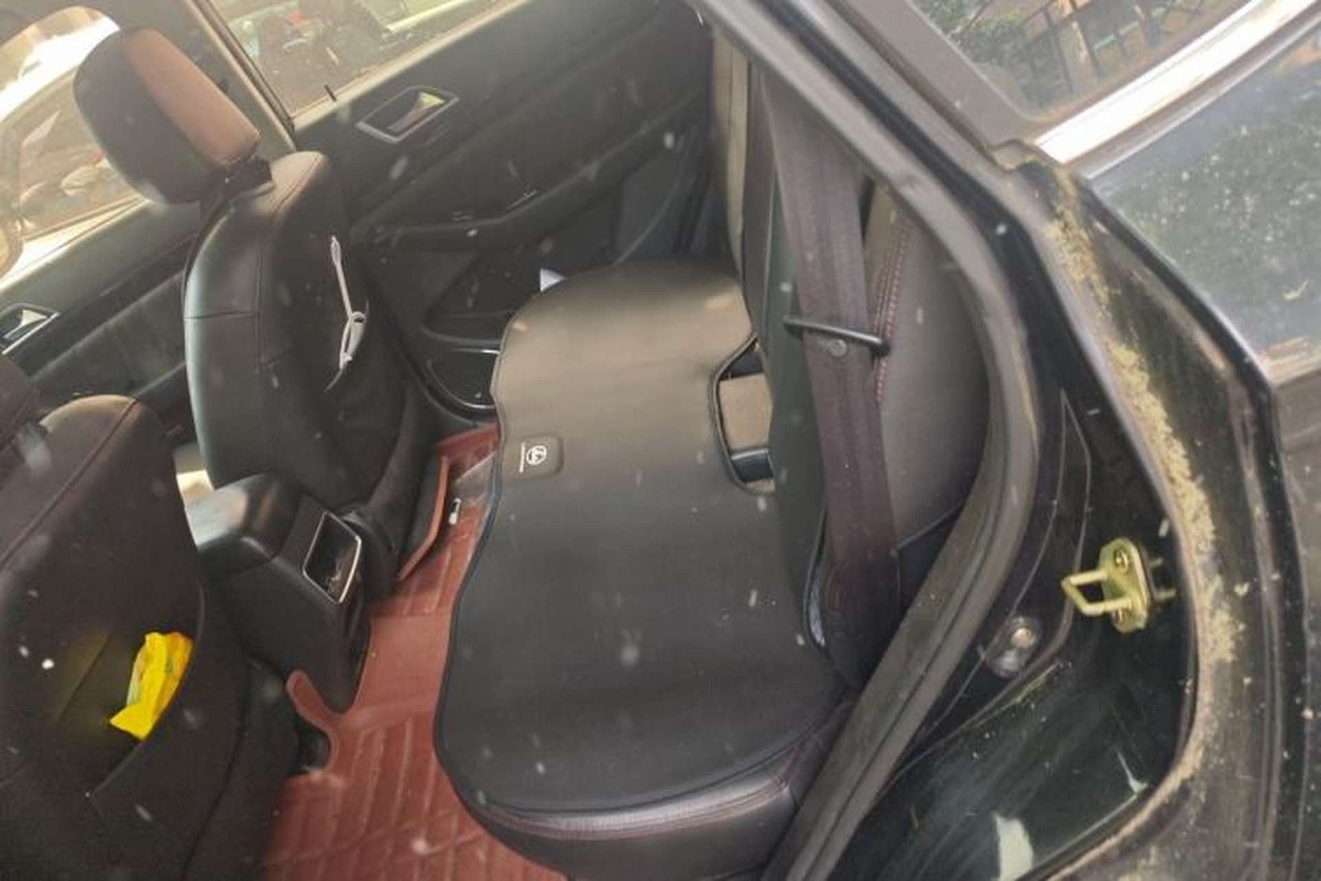 Used Leopaard CS10 2015 2.0T Manual Excellence Edition Left Rear Seat