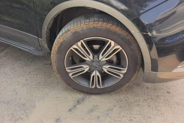 Used Leopaard CS10 2015 2.0T Manual Excellence Edition Right Front Wheel Hub