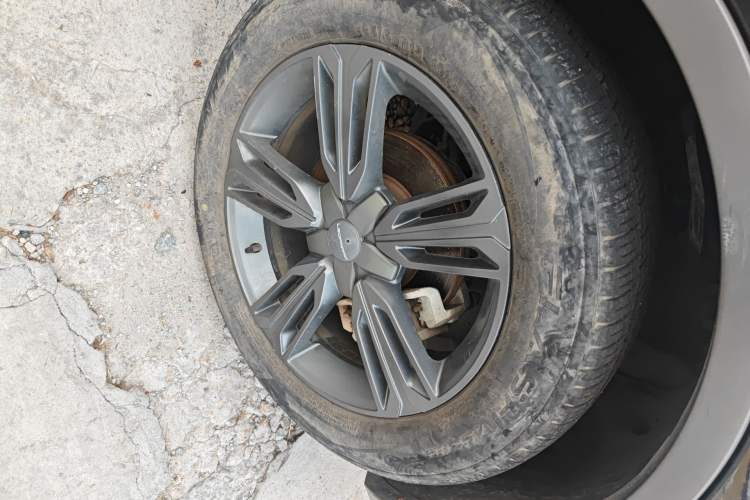 Used Leopaard CS10 2015 2.0T Manual New Generation Trim Right Front Wheel Hub