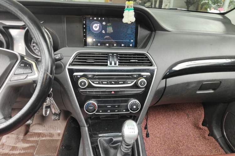 Used Leopaard CS10 2015 2.0T Manual Excellence Edition Audio And AC Panel