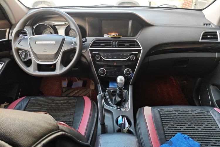 Used Leopaard CS10 2015 2.0T Manual Fashion Edition Center Console