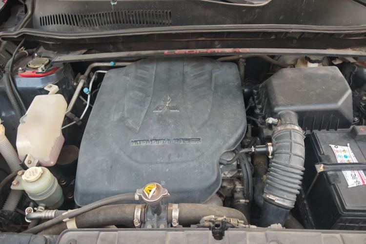 Used Leopaard CS10 2015 2.0T Manual Excellence Edition Engine Bay