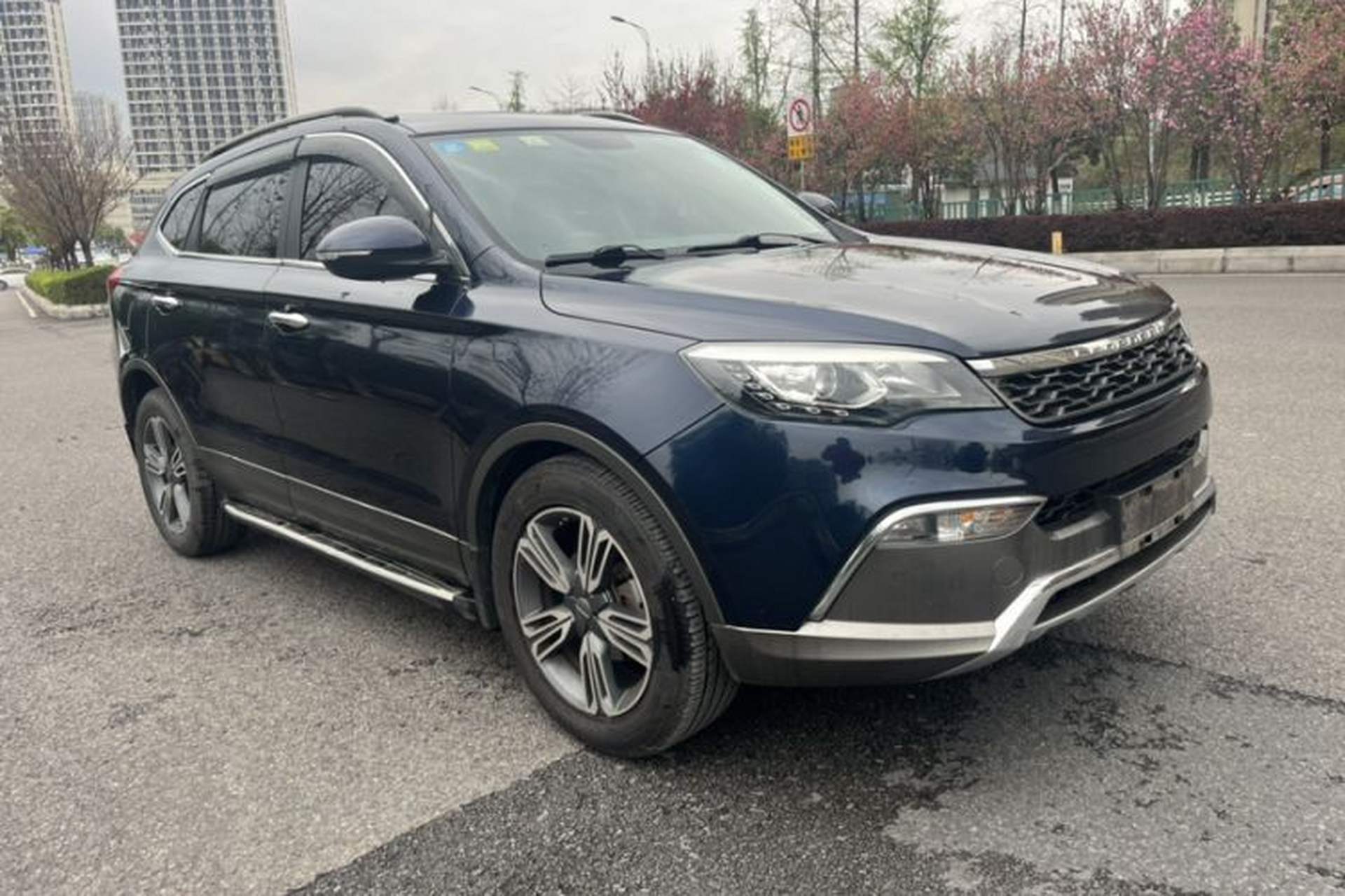 Used Leopaard CS10 2015 2.0T Manual Excellence Edition Exterior 1