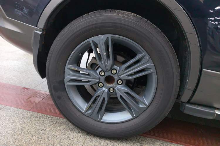 Used Leopaard CS10 2015 2.0T Manual Fashion Edition Right Rear Wheel Hub