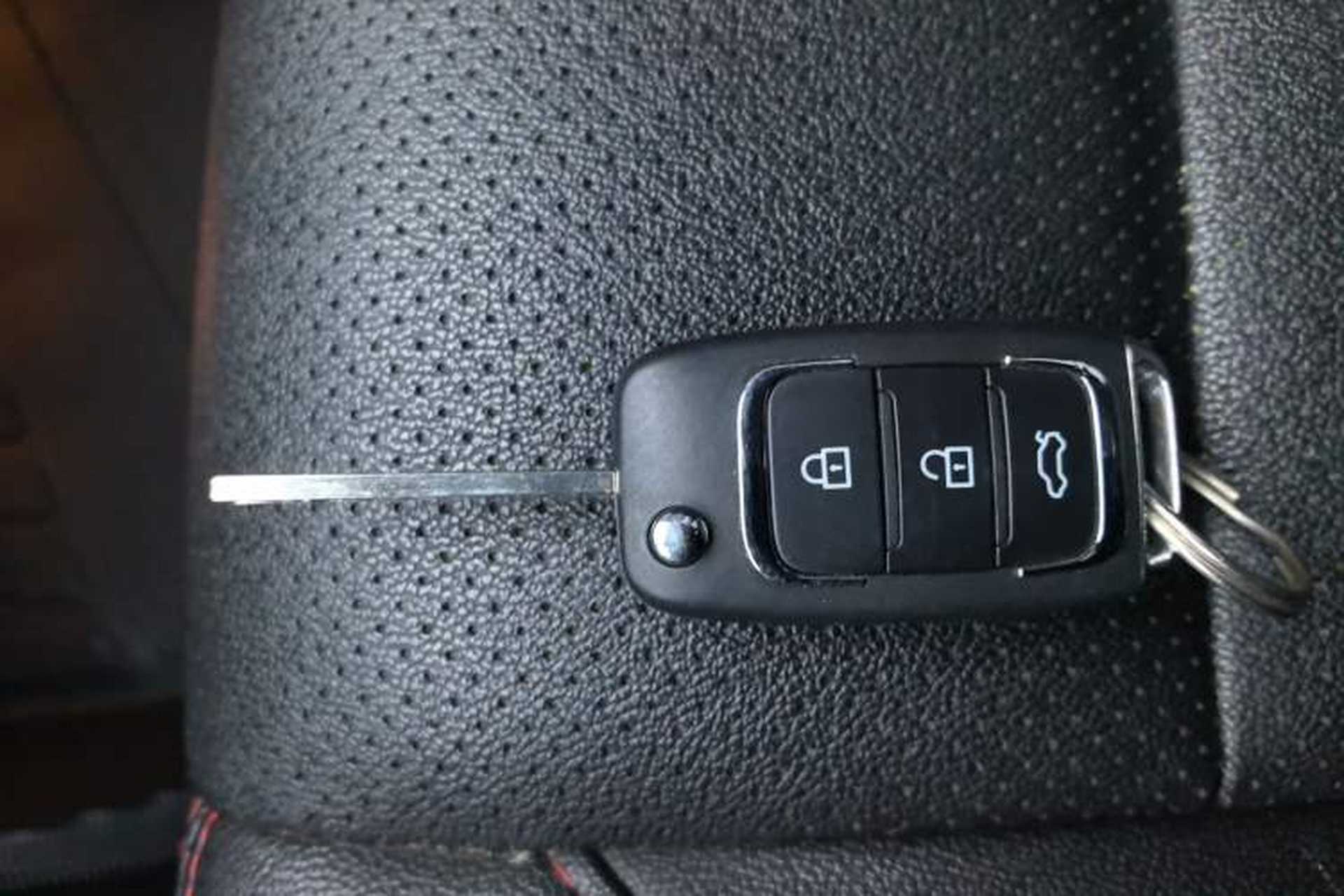 Used Leopaard CS10 2015 2.0T Manual Fashion Edition Vehicle Key