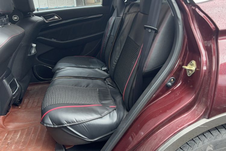 Used Leopaard CS10 2015 2.0T Manual Excellence Edition Interior 1