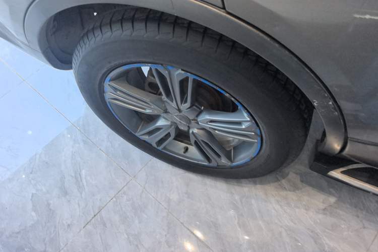 Used Leopaard CS10 2015 2.0T Manual New Generation Trim Right Rear Wheel Hub