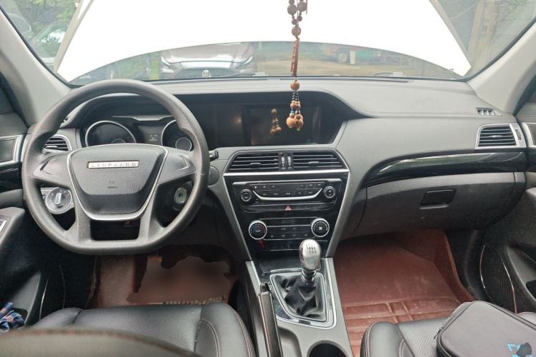 Used Leopaard CS10 2015 2.0T Manual Fashion Edition Center Console
