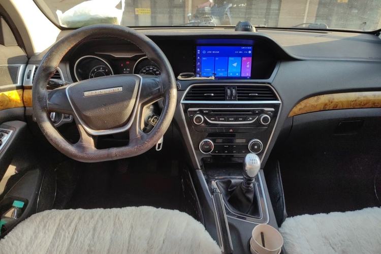 Used Leopaard CS10 2015 2.0T Manual Fashion Edition Center Console