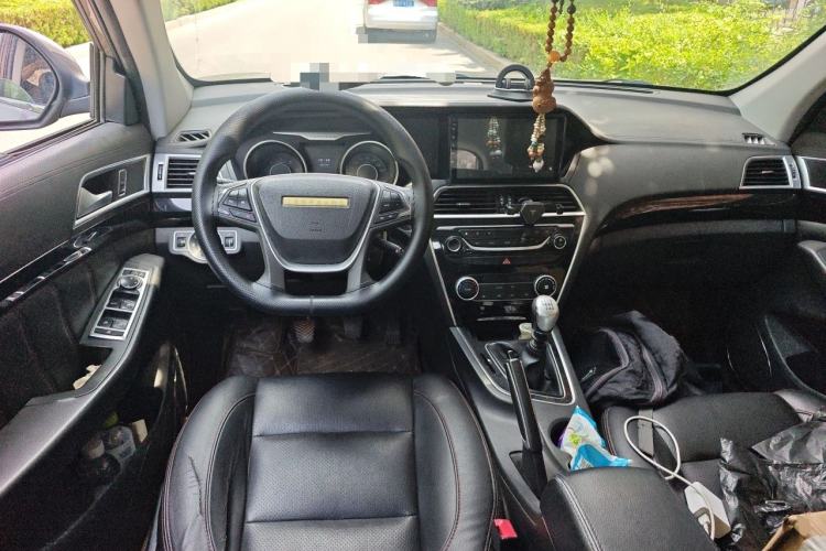 Used Leopaard CS10 2015 2.0T Manual Fashion Edition Center Console