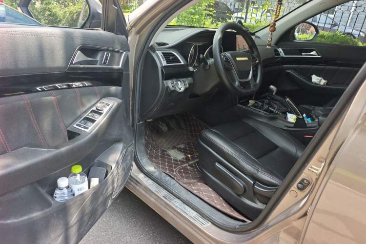 Used Leopaard CS10 2015 2.0T Manual Fashion Edition Driver Seat
