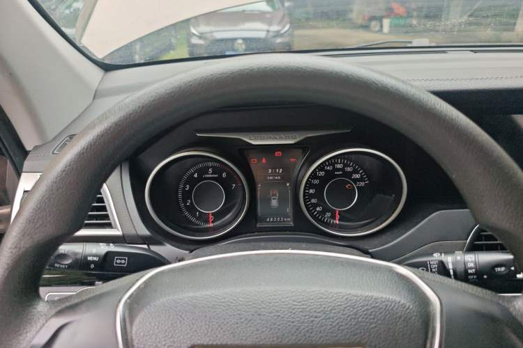 Used Leopaard CS10 2015 2.0T Manual Fashion Edition Instrument Cluster