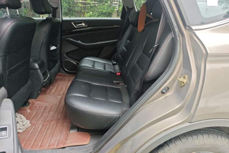 Used Leopaard CS10 2015 2.0T Manual Fashion Edition Left Rear Seat
