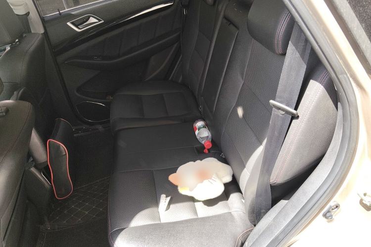 Used Leopaard CS10 2015 2.0T Manual Supreme Edition Left Rear Seat