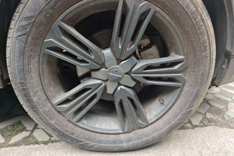 Used Leopaard CS10 2015 2.0T Manual Fashion Edition Right Front Wheel Hub