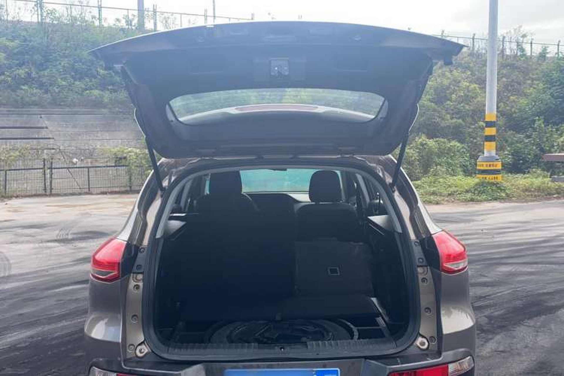Used Leopaard CS10 2015 2.0T Manual New Generation Trim Trunk