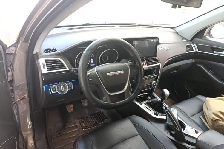 Used Leopaard CS10 2015 2.0T Manual New Generation Trim Center Console