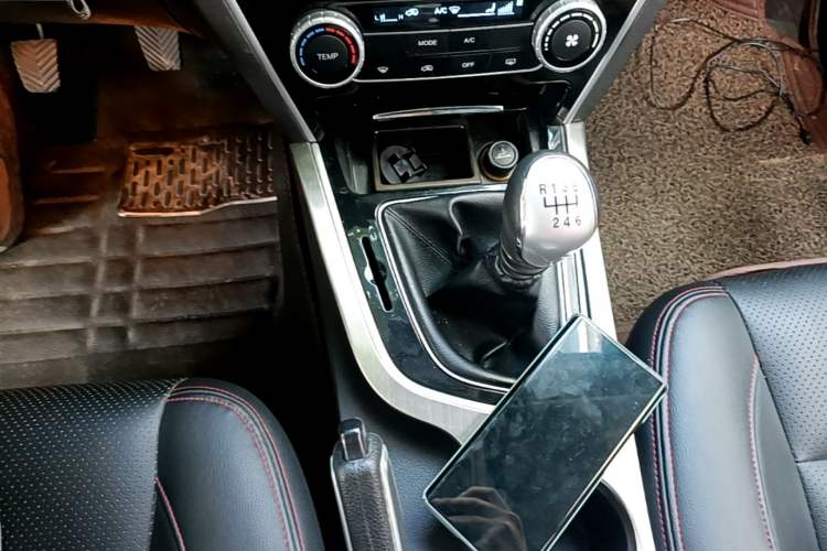 Used Leopaard CS10 2015 2.0T Manual New Generation Trim Gear Lever