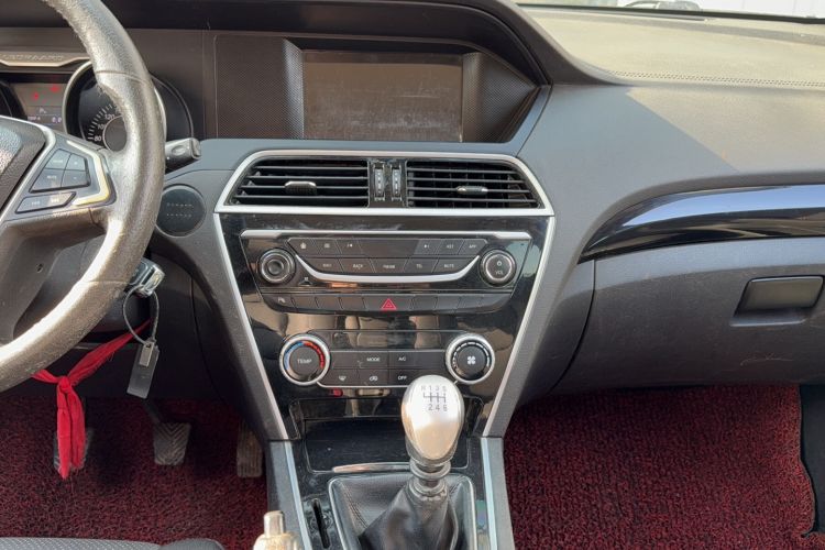 Used Leopaard CS10 2015 2.0T Manual Excellence Edition Audio And AC Panel