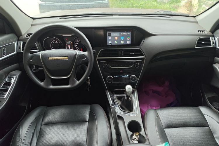Used Leopaard CS10 2015 2.0T Manual Fashion Edition Center Console