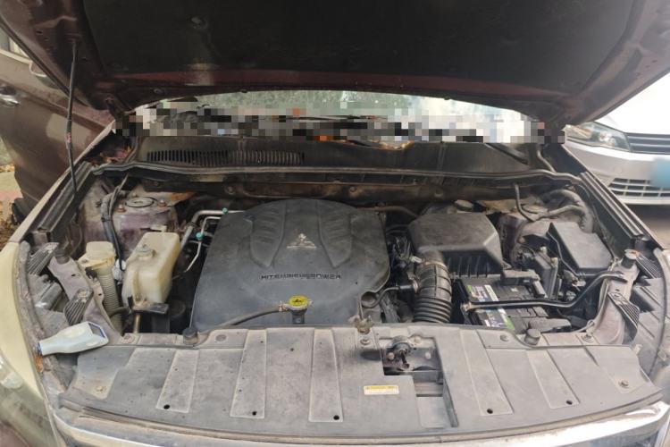 Used Leopaard CS10 2015 2.0T Manual Excellence Edition Engine Bay