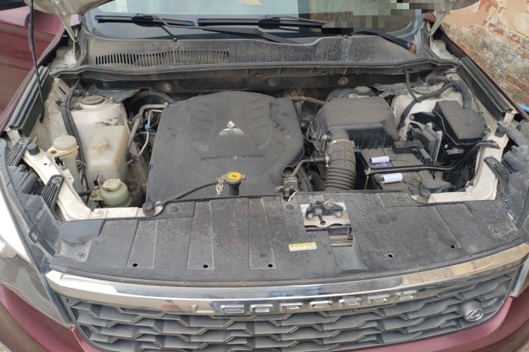 Used Leopaard CS10 2015 2.0T Manual Excellence Edition Engine Bay