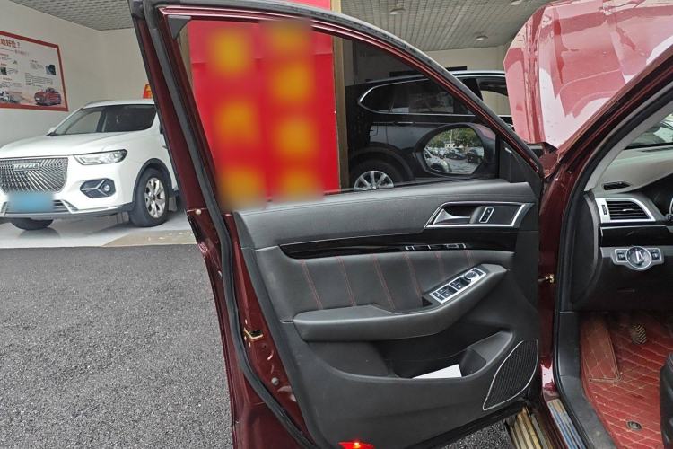 Used Leopaard CS10 2015 2.0T Manual Fashion Edition Interior 7