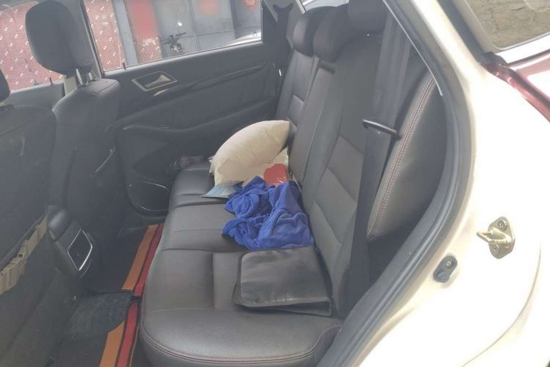 Used Leopaard CS10 2015 2.0T Manual Excellence Edition Left Rear Seat