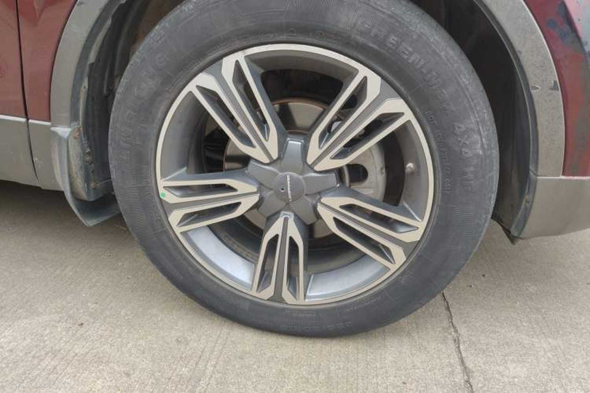 Used Leopaard CS10 2015 2.0T Manual Excellence Edition Right Front Wheel Hub