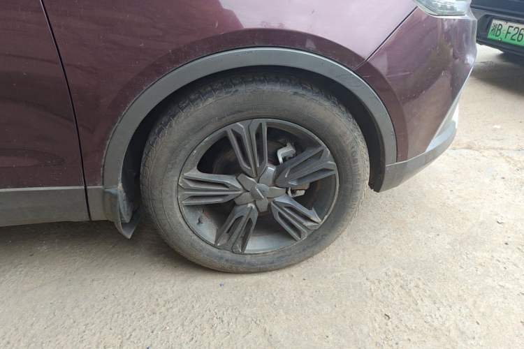 Used Leopaard CS10 2015 2.0T Manual Fashion Edition Right Front Wheel Hub