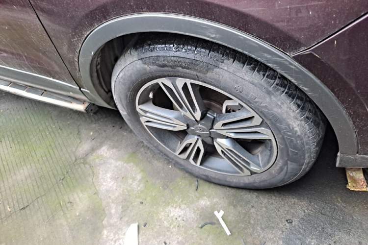 Used Leopaard CS10 2015 2.0T Manual Excellence Edition Right Front Wheel Hub