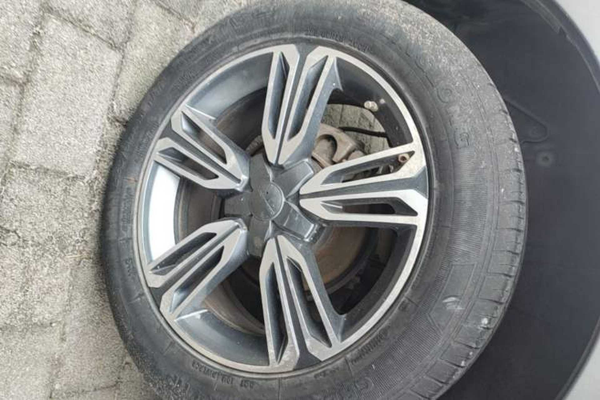 Used Leopaard CS10 2015 2.0T Manual Excellence Edition Right Rear Wheel Hub