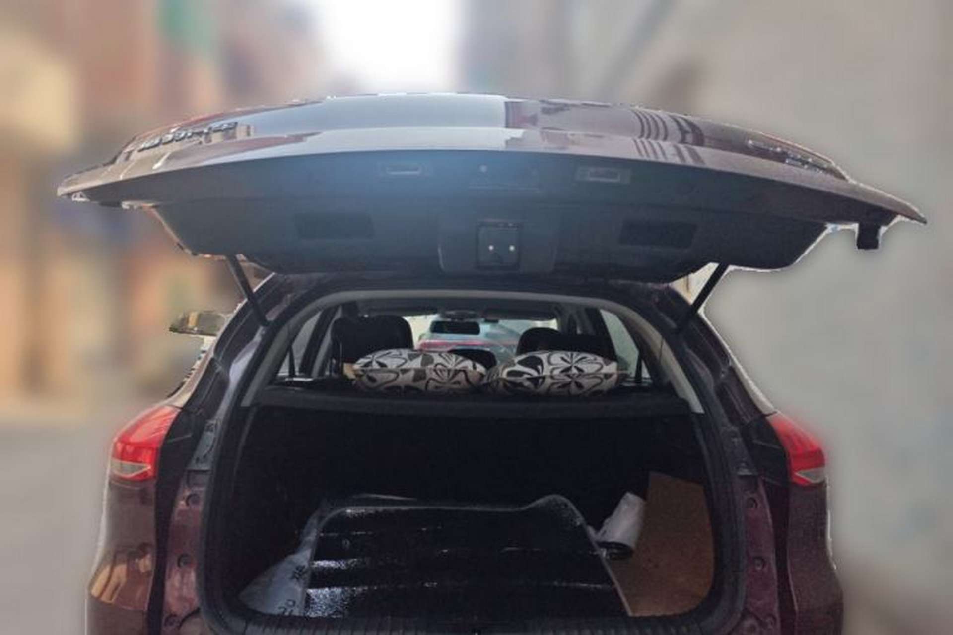 Used Leopaard CS10 2015 2.0T Manual Fashion Edition Trunk